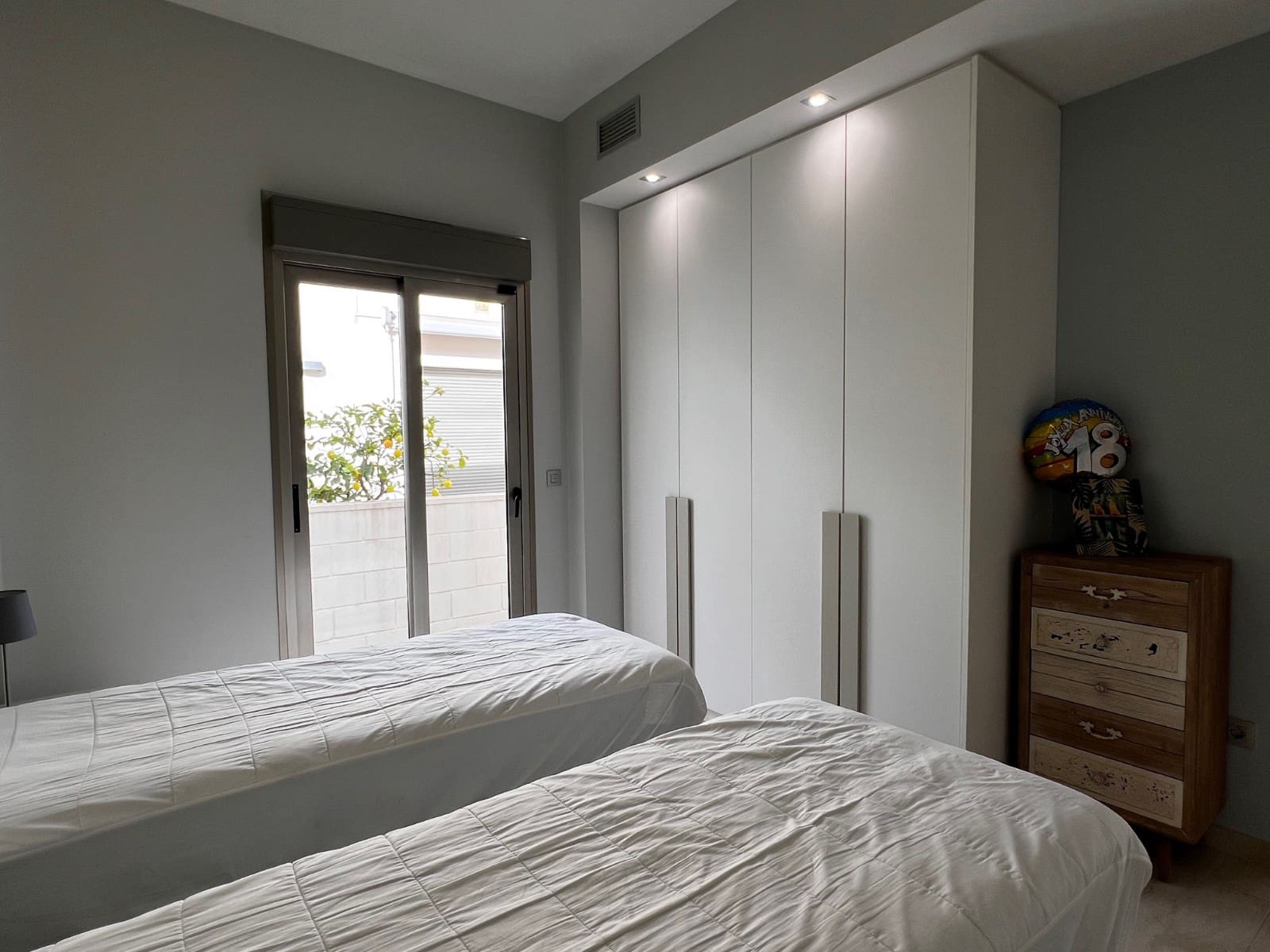 3 soveværelse Villa til salg i Orihuela Costa med swimmingpool - € 439.000 (Ref: 10063321)