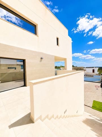 Chalet de 4 habitaciones en Benijófar en venta con piscina garaje - 795.995 € (Ref: 10063325)