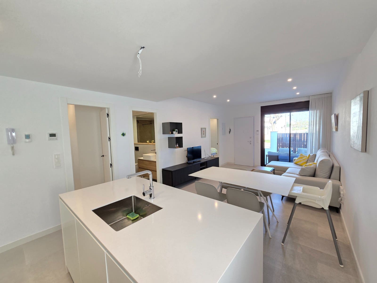 2 soveværelse Lejlighed til salg i Pilar de la Horadada med swimmingpool garage - € 279.000 (Ref: 10063329)