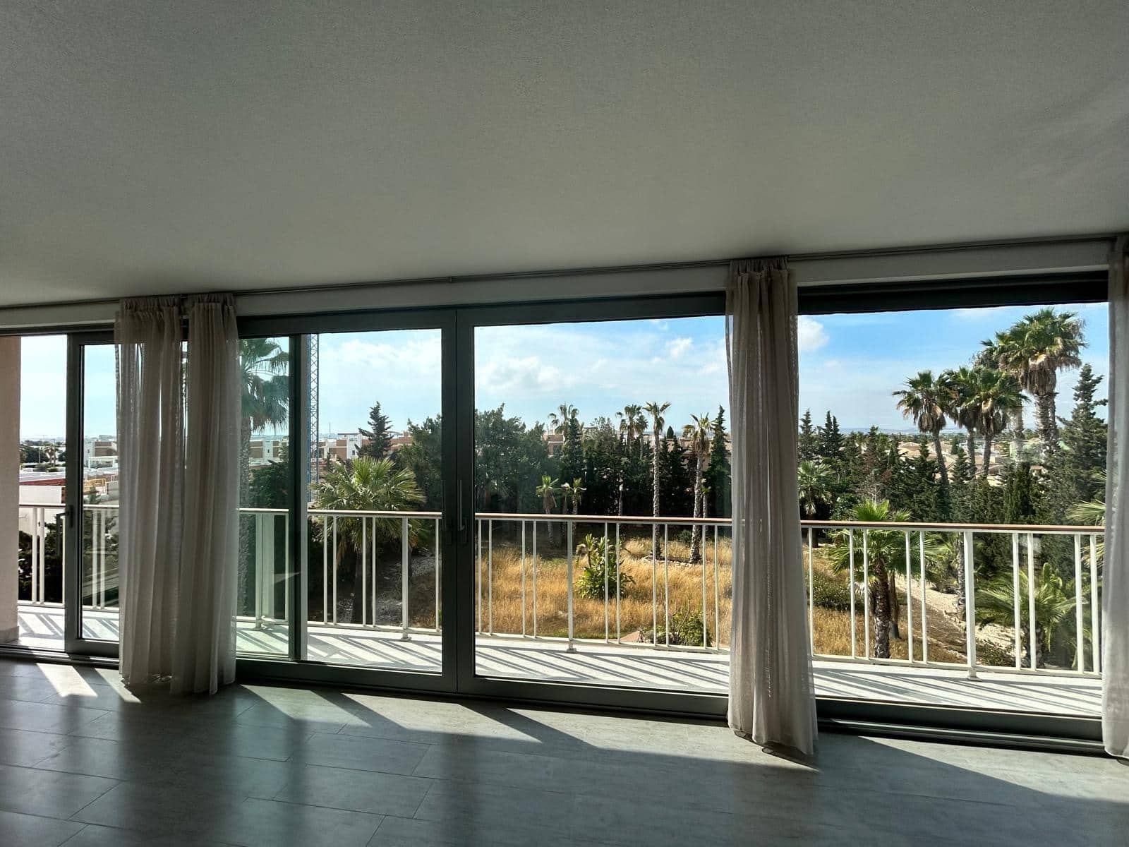 4 sovrum Villa till salu i Ciudad Quesada med pool garage - 840 000 € (Ref: 10063333)