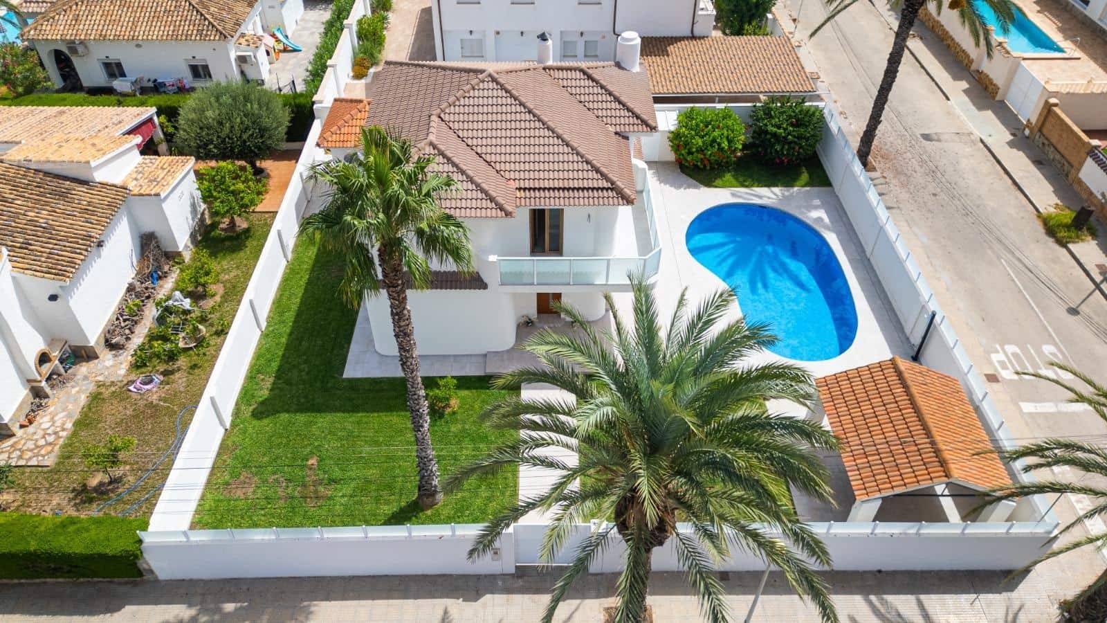3 soverom Villa til salgs i Orihuela Costa med svømmebasseng - € 1 400 000 (Ref: 10063336)