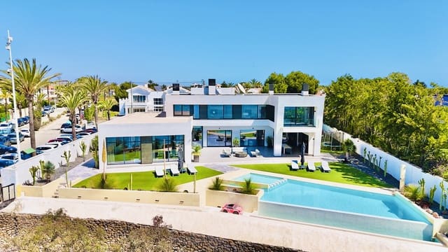 5 chambre Villa/Maison à vendre à Cabo Roig, Orihuela avec piscine - 4 750 000 € (Ref: 10063337)