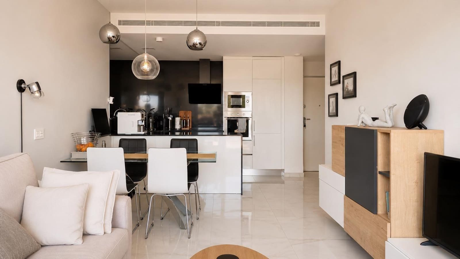2 Zimmer Apartment zu verkaufen in Orihuela Costa mit Pool Garage - 269.000 € (Ref: 10063338)