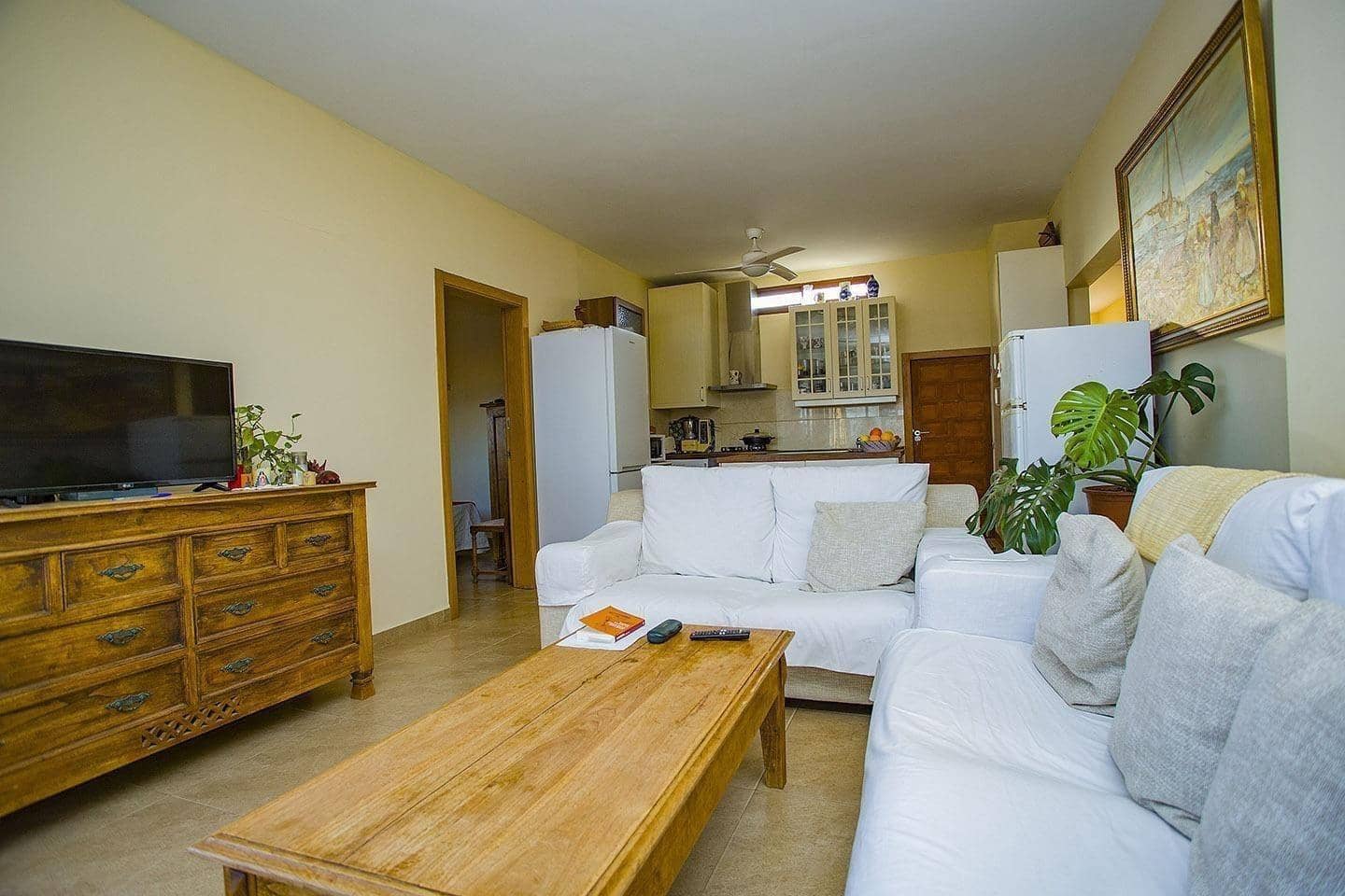 9 Zimmer Villa zu verkaufen in La Manga del Mar Menor mit Garage - 985.000 € (Ref: 10063340)