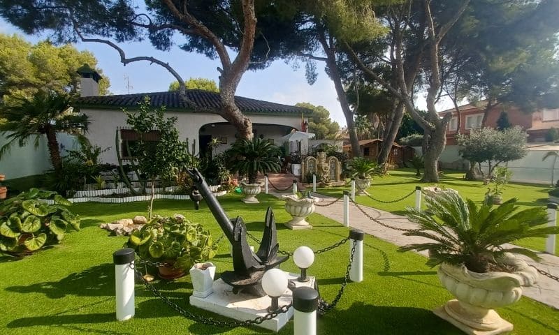 3 camera da letto Villa in vendita in Orihuela Costa con piscina garage - 950.000 € (Rif: 10063343)