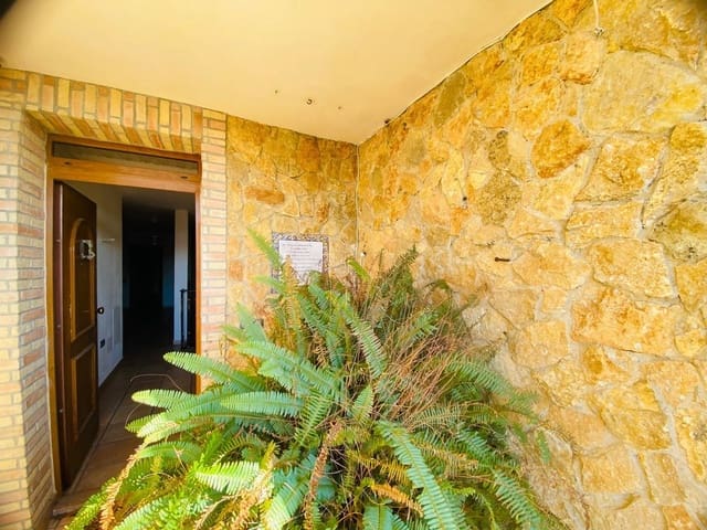 2 soverom Villa til salgs i La Florida, Orihuela med svømmebasseng garasje - € 819 900 (Ref: 10063345)
