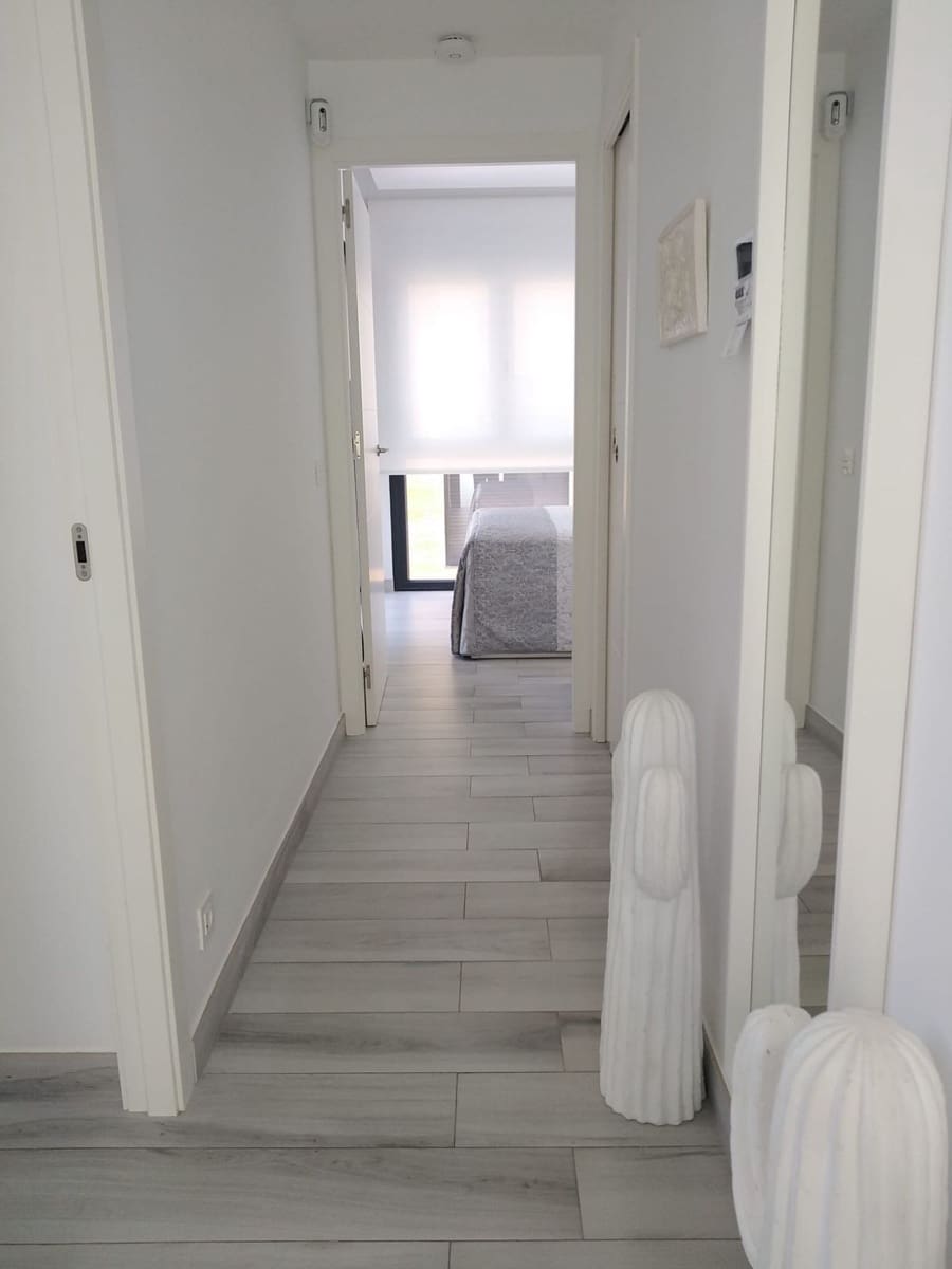 3 makuuhuone Huvila myytävänä paikassa Orihuela Costa mukana uima-altaan - 439 000 € (Ref: 10063358)