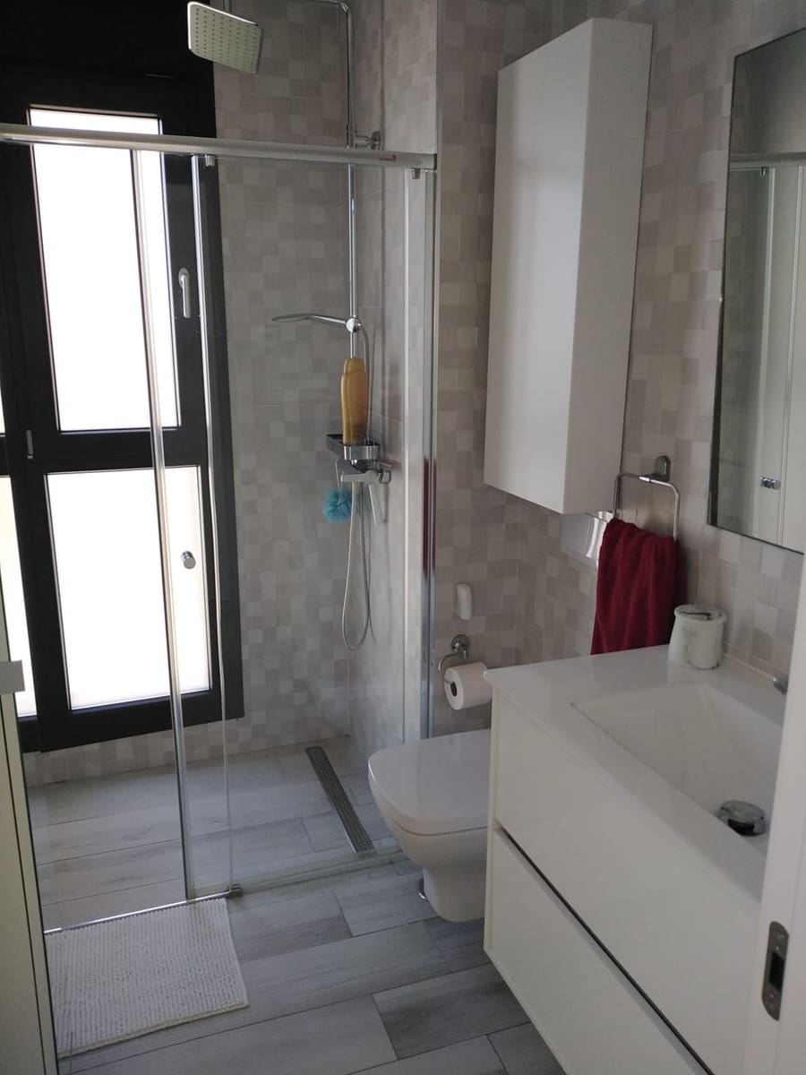 3 makuuhuone Huvila myytävänä paikassa Orihuela Costa mukana uima-altaan - 439 000 € (Ref: 10063358)