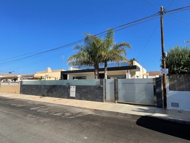 6 bedroom Villa for sale in Mar de Cristal, Cartagena with pool garage - € 676,000 (Ref: 10063380)