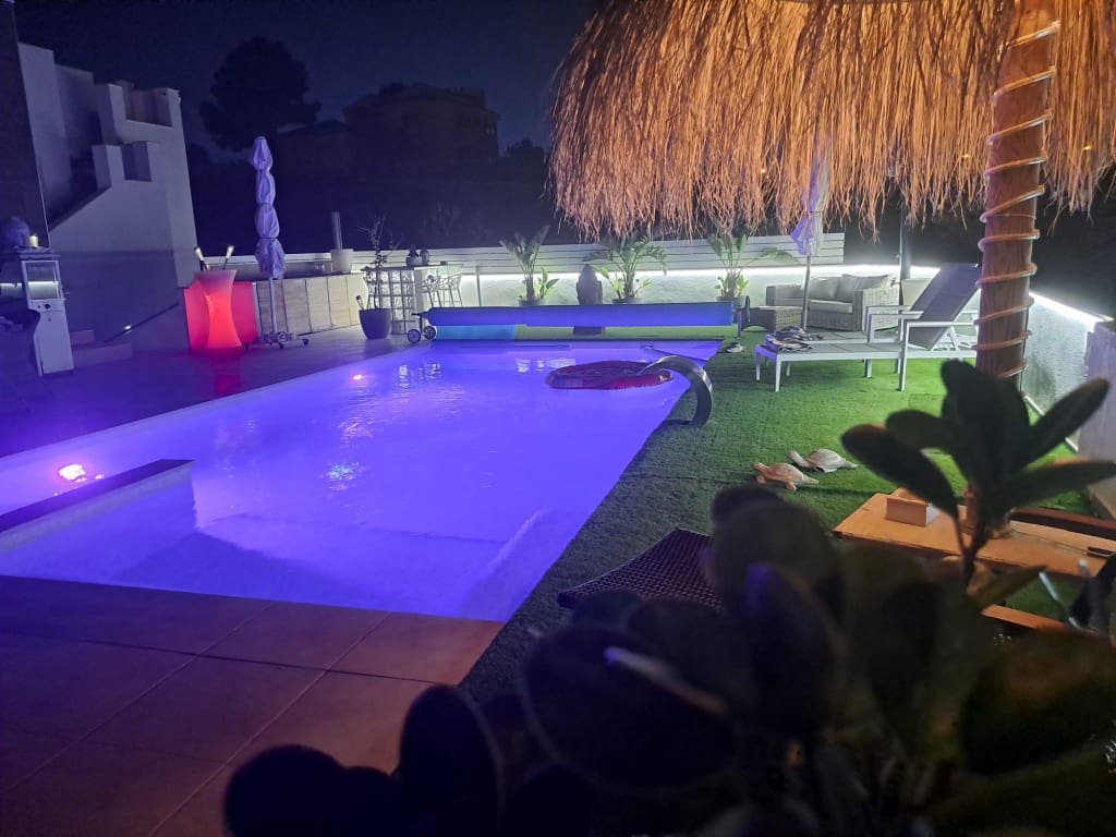 6 chambre Villa/Maison à vendre à Ciudad Quesada avec piscine - 635 000 € (Ref: 10063391)