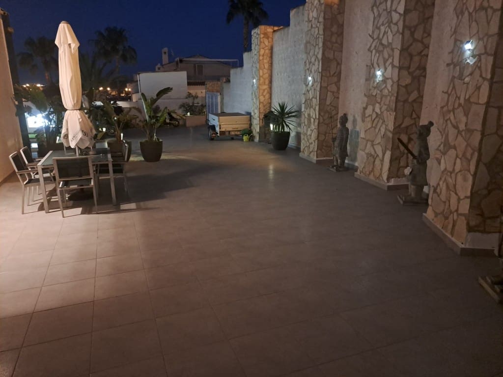 6 chambre Villa/Maison à vendre à Ciudad Quesada avec piscine - 635 000 € (Ref: 10063391)