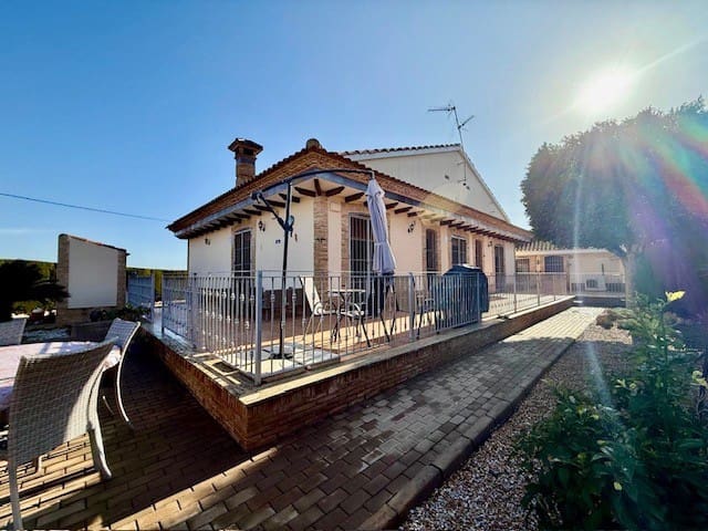 3 sovrum Villa till salu i Avileses med pool garage - 375 000 € (Ref: 10063397)