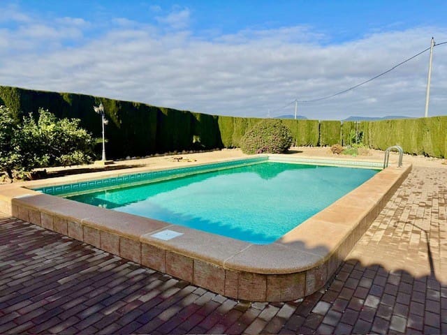 3 sovrum Villa till salu i Avileses med pool garage - 375 000 € (Ref: 10063397)
