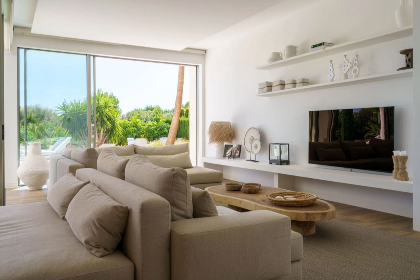 5 Zimmer Villa zu verkaufen in San Miguel de Salinas mit Pool Garage - 1.975.000 € (Ref: 10063398)