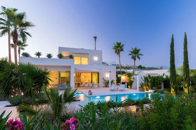 5 Zimmer Villa zu verkaufen in San Miguel de Salinas mit Pool Garage - 1.975.000 € (Ref: 10063398)