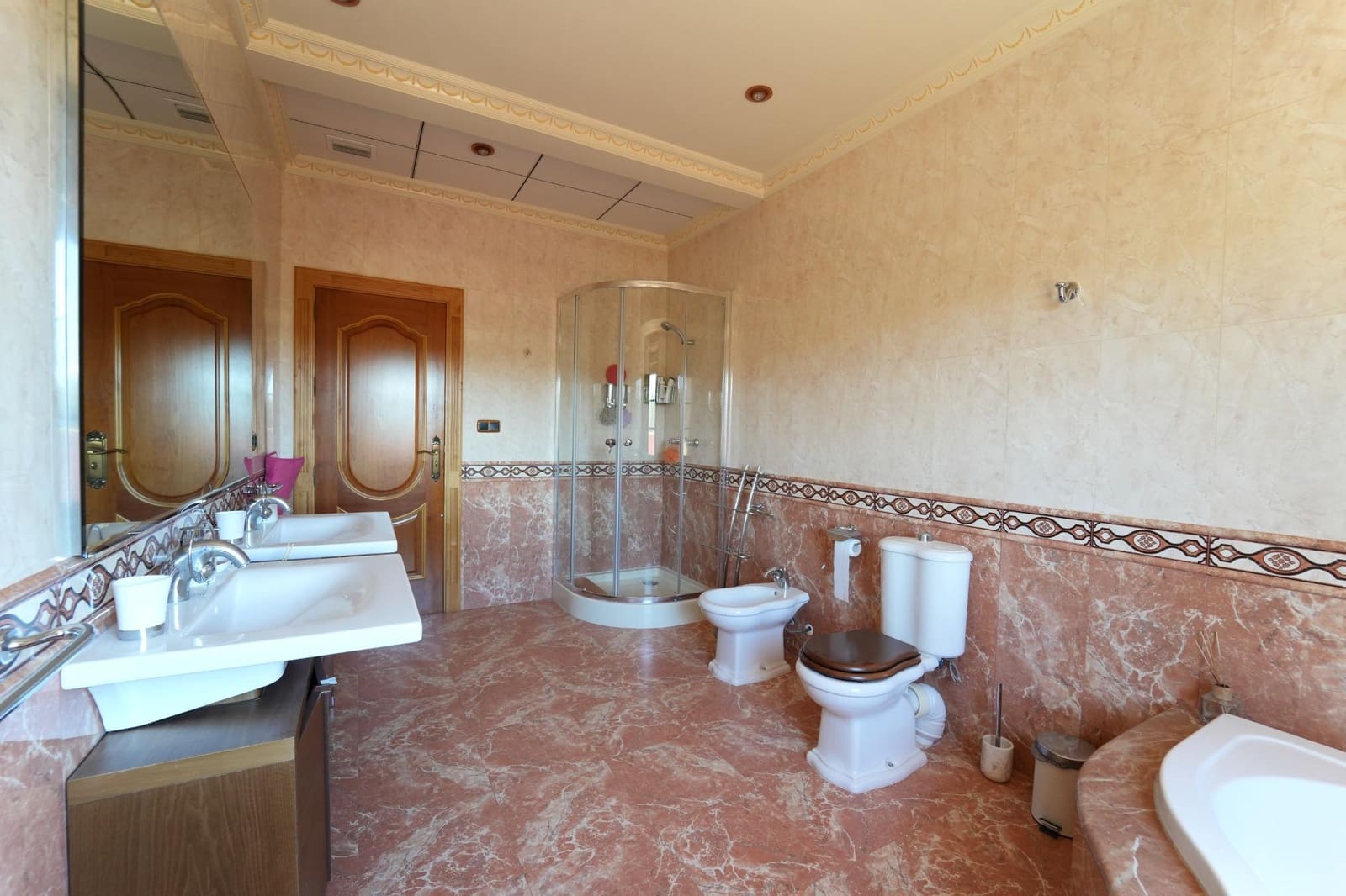 8 quarto Moradia para venda em Orihuela Costa com piscina garagem - 1 500 000 € (Ref: 10063404)