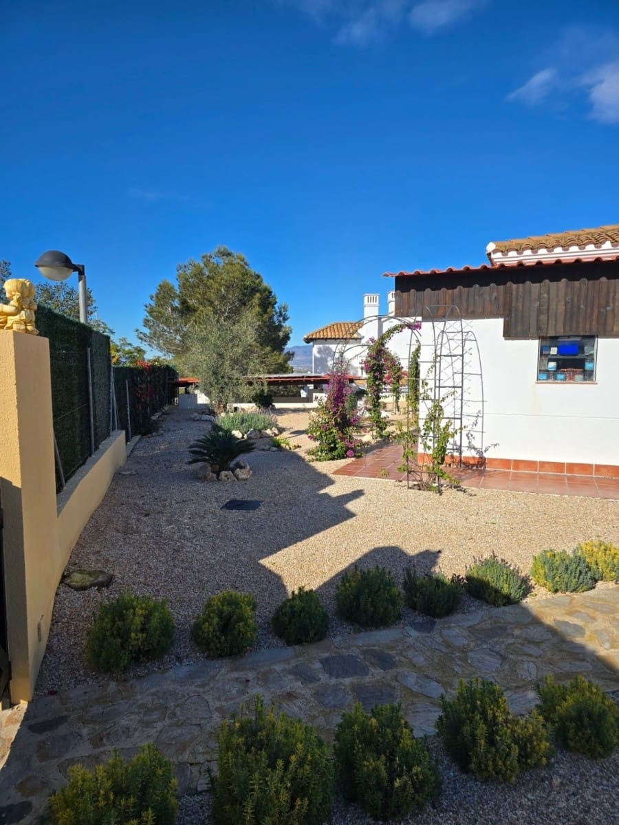 3 soverom Villa til salgs i Las Palas med svømmebasseng garasje - € 299 900 (Ref: 10063413)