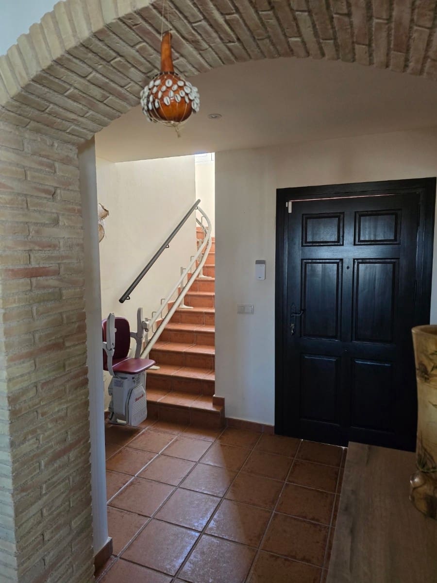 3 soverom Villa til salgs i Las Palas med svømmebasseng garasje - € 299 900 (Ref: 10063413)