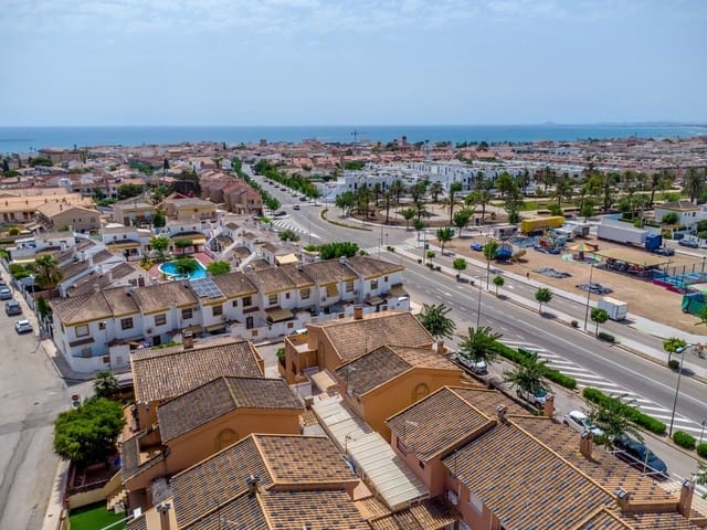 3 Zimmer Villa zu verkaufen in Torre de la Horadada, Pilar de la Horadada mit Pool Garage - 445.000 € (Ref: 10063422)