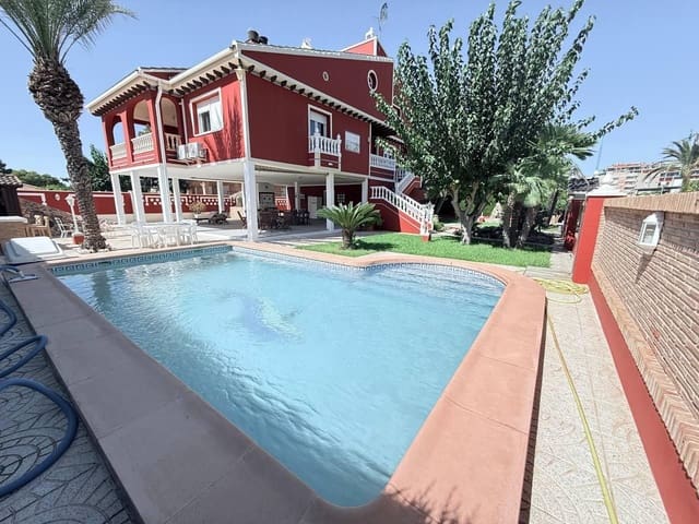 5 slaapkamer Villa te koop in Dehesa de Campoamor, Orihuela met zwembad garage - € 879.000 (Ref: 10063439)