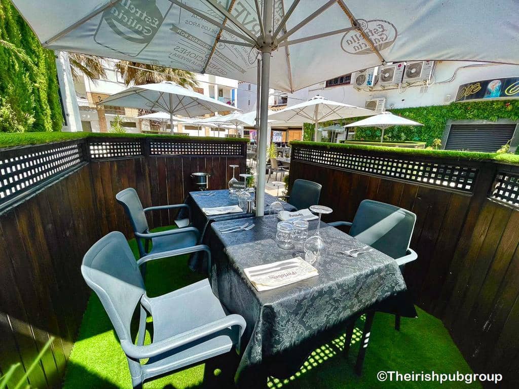 Restaurant/Bar til salg i Orihuela Costa - € 845.000 (Ref: 10063457)