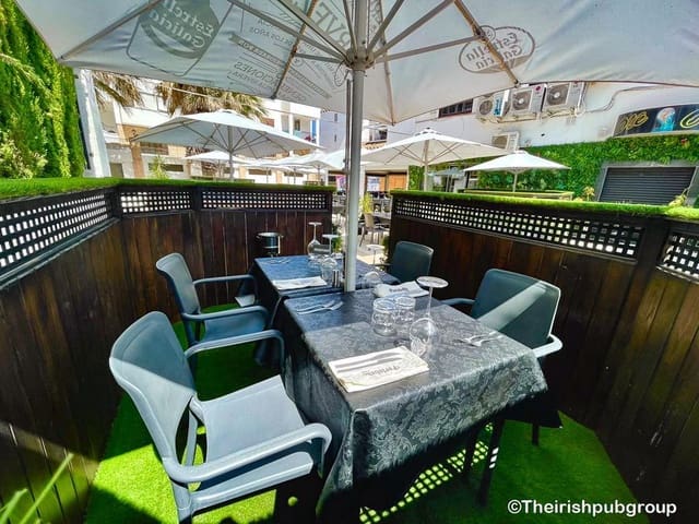Ravintola/baari myytävänä paikassa Villamartin, Orihuela - 845 000 € (Ref: 10063457)