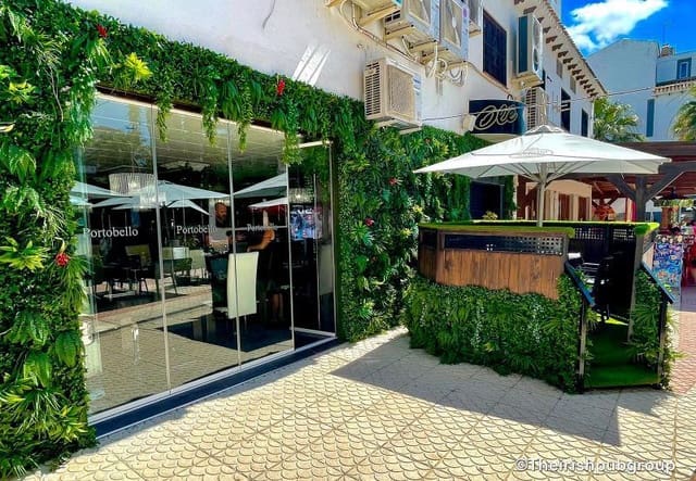 Ravintola/baari myytävänä paikassa Villamartin, Orihuela - 845 000 € (Ref: 10063457)