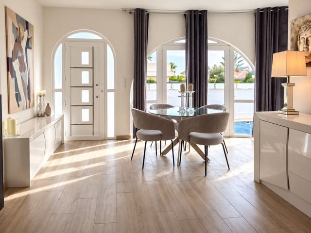 4 soverom Villa til salgs i Ciudad Quesada, Rojales med svømmebasseng - € 530 000 (Ref: 10066718)