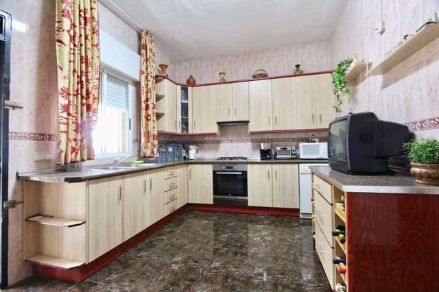 6 sypialnia Willa na sprzedaż w Cañada de San Pedro, Miasto Murcja z basenem - 260 000 € (Ref: 10066735)