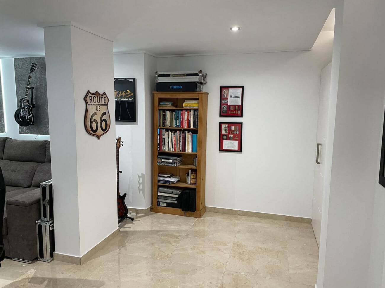 5 slaapkamer Villa te koop in Villamartin met zwembad garage - € 459.950 (Ref: 10066747)