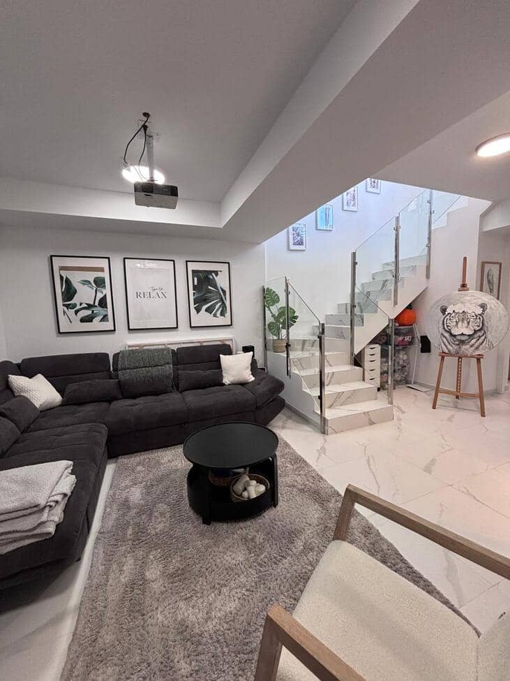 5 slaapkamer Villa te koop in Villamartin met zwembad garage - € 595.000 (Ref: 10066754)