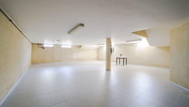 5 chambre Maison de Ville à vendre à Centro, Los Alcázares avec garage - 445 000 € (Ref: 10066763)