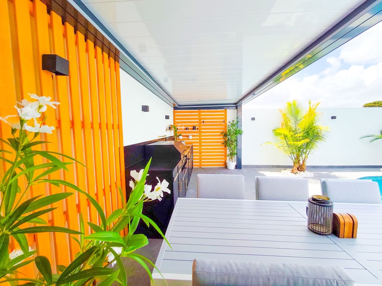 5 bedroom Townhouse for sale in Los Urrutias with pool - € 475,000 (Ref: 10066768)