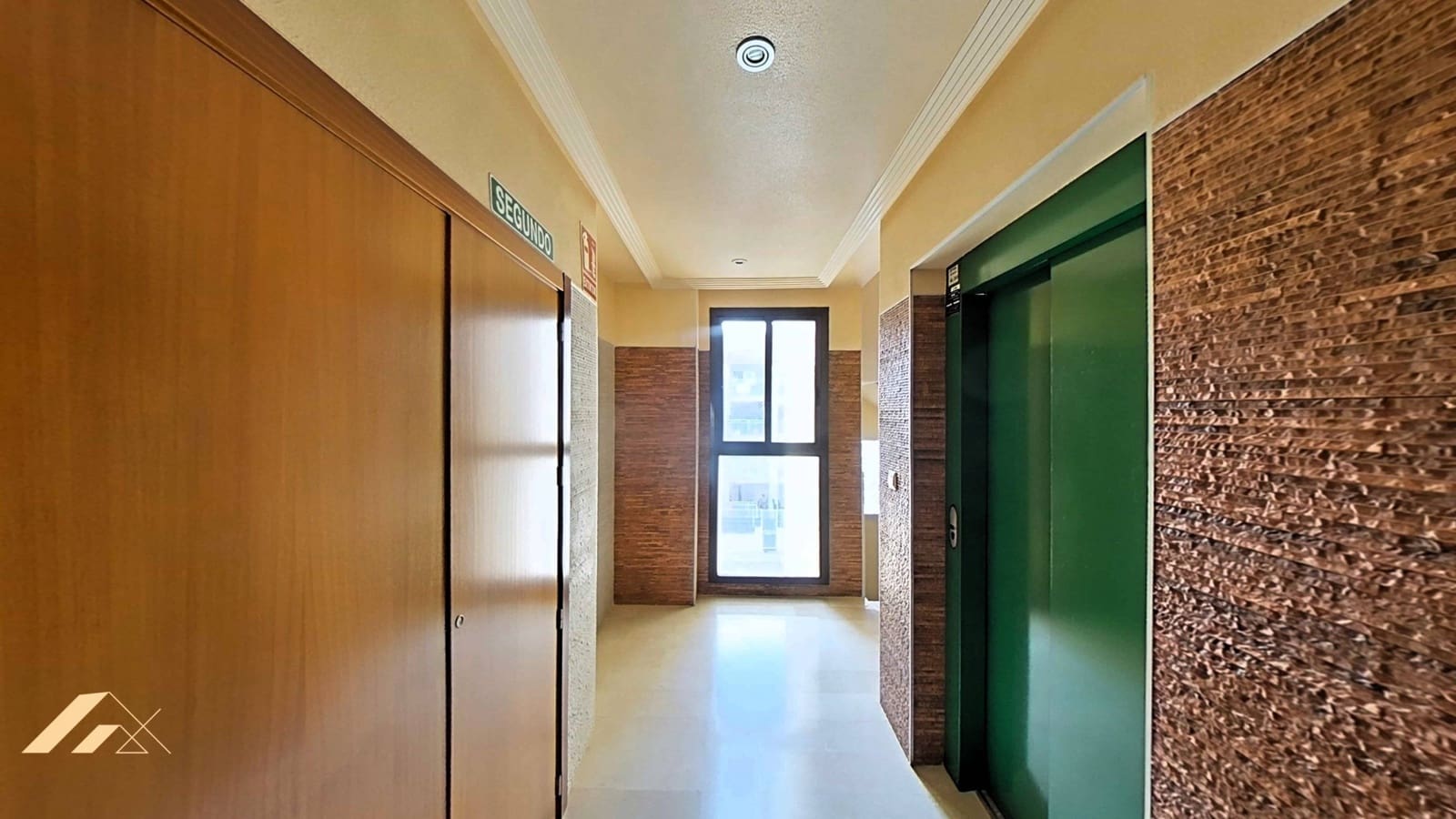 2 soveværelse Lejlighed til salg i Orihuela Costa med swimmingpool garage - € 216.000 (Ref: 10066771)
