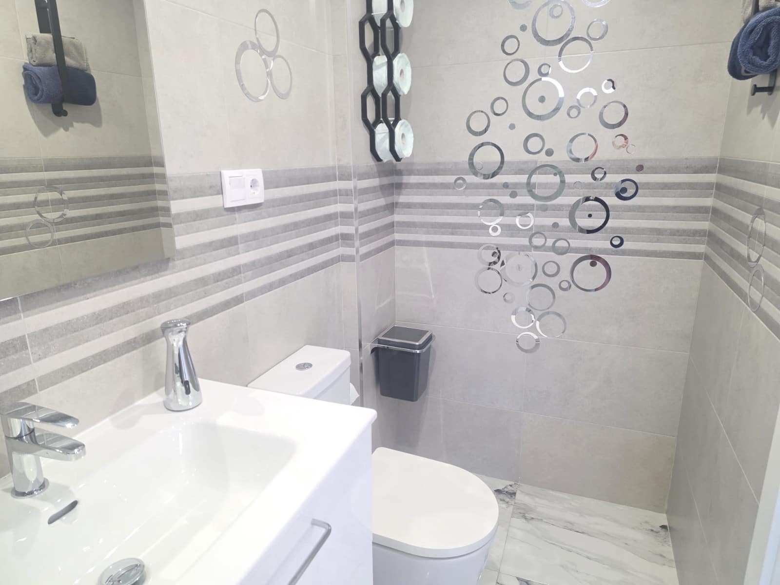 2 bedroom Apartment for sale in Villamartin with pool garage - € 315,000 (Ref: 10066798)