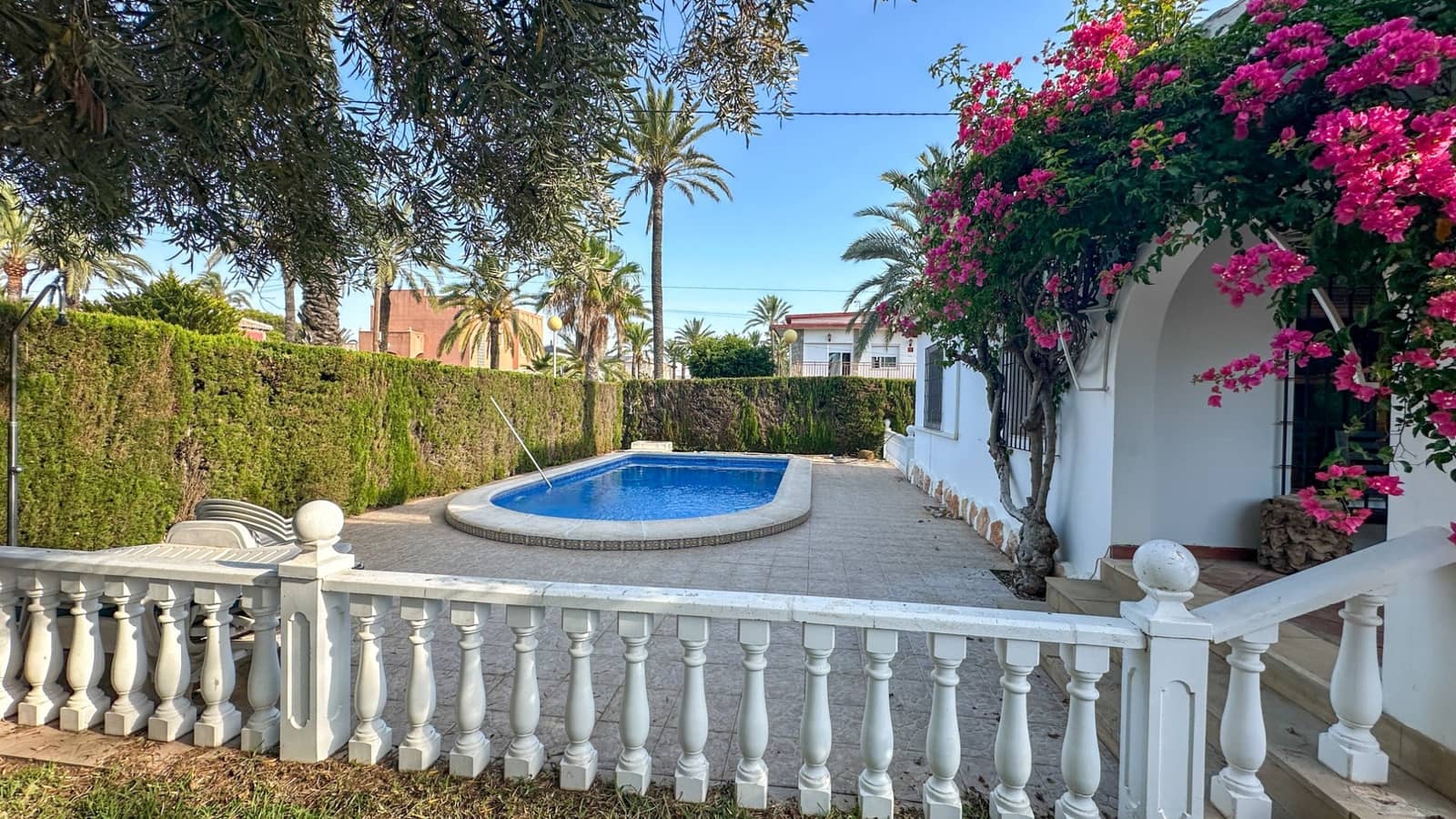 4 chambre Villa/Maison à vendre à Cabo Roig avec piscine garage - 749 000 € (Ref: 10066823)
