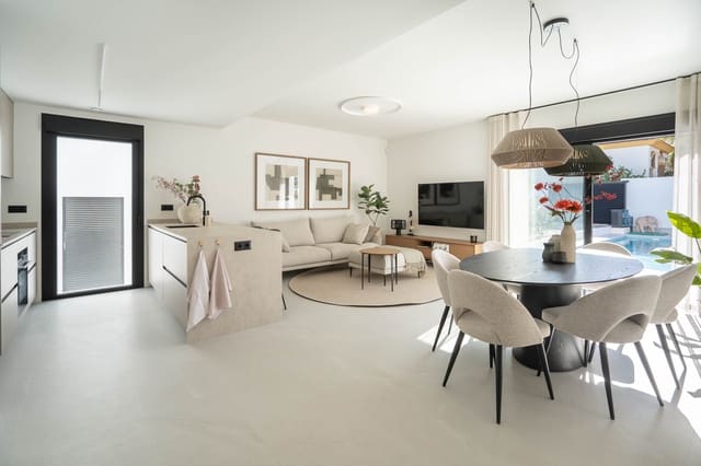 4 quarto Moradia para venda em Ciudad Quesada, Rojales com piscina garagem - 645 000 € (Ref: 10066909)