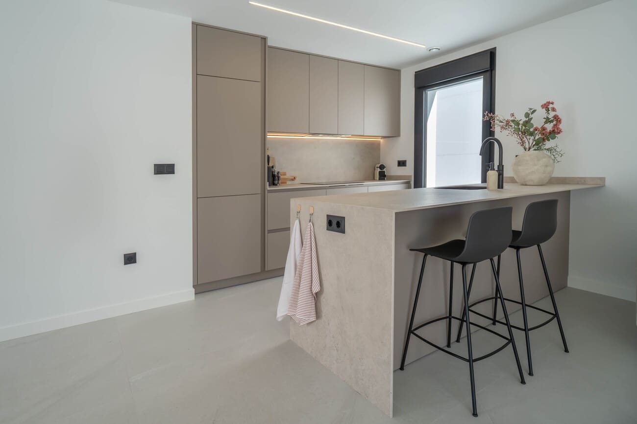 4 quarto Moradia para venda em Ciudad Quesada com piscina garagem - 645 000 € (Ref: 10066909)