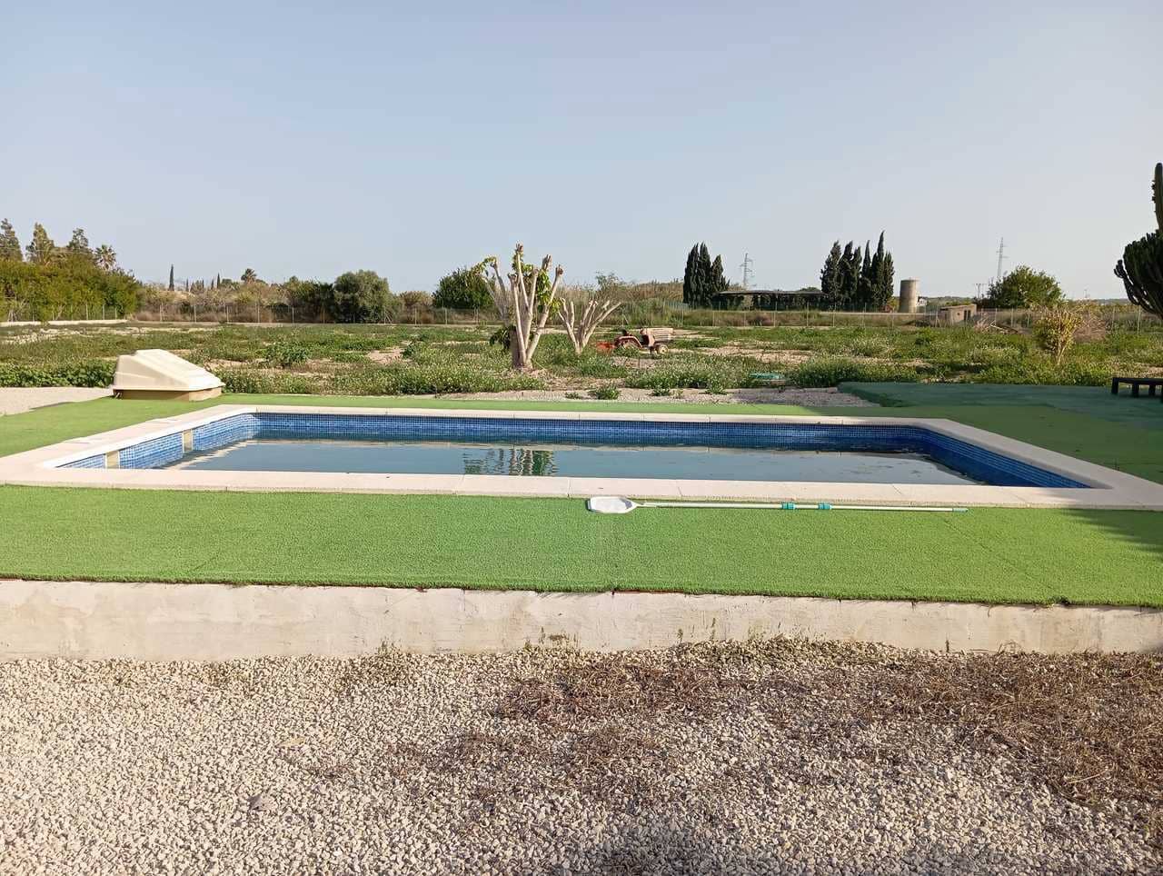 6 bedroom Villa for sale in San Miguel de Salinas with pool garage - € 799,000 (Ref: 10066913)