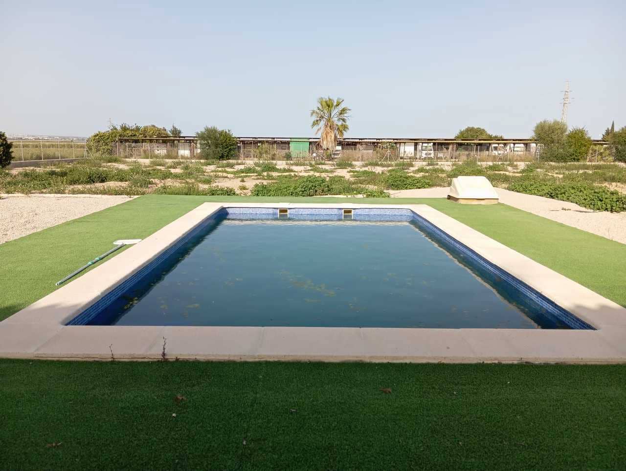 6 bedroom Villa for sale in San Miguel de Salinas with pool garage - € 799,000 (Ref: 10066913)