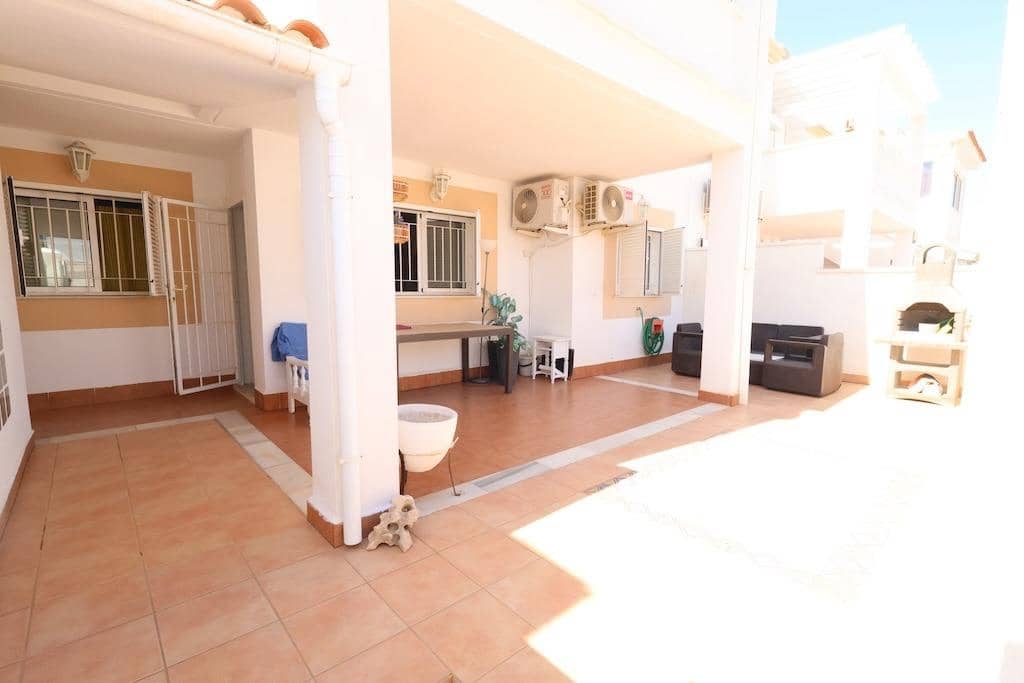 2 sypialnia Bungalow na sprzedaż w Orihuela Costa z basenem - 230 000 € (Ref: 10070259)