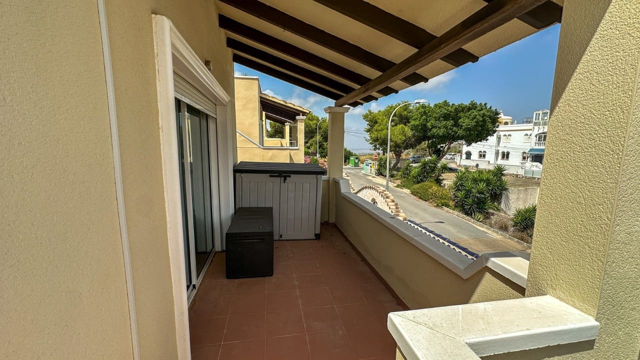 3 sypialnia Willa na sprzedaż w Villamartin - 345 000 € (Ref: 10070260)