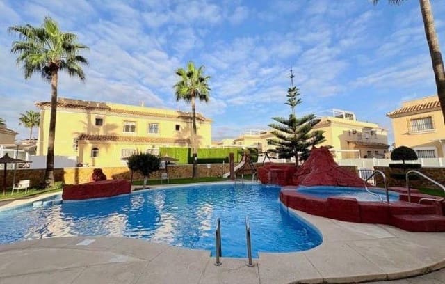 2 sovrum Bungalow till salu i Villamartin, Orihuela med pool - 223 000 € (Ref: 10080198)