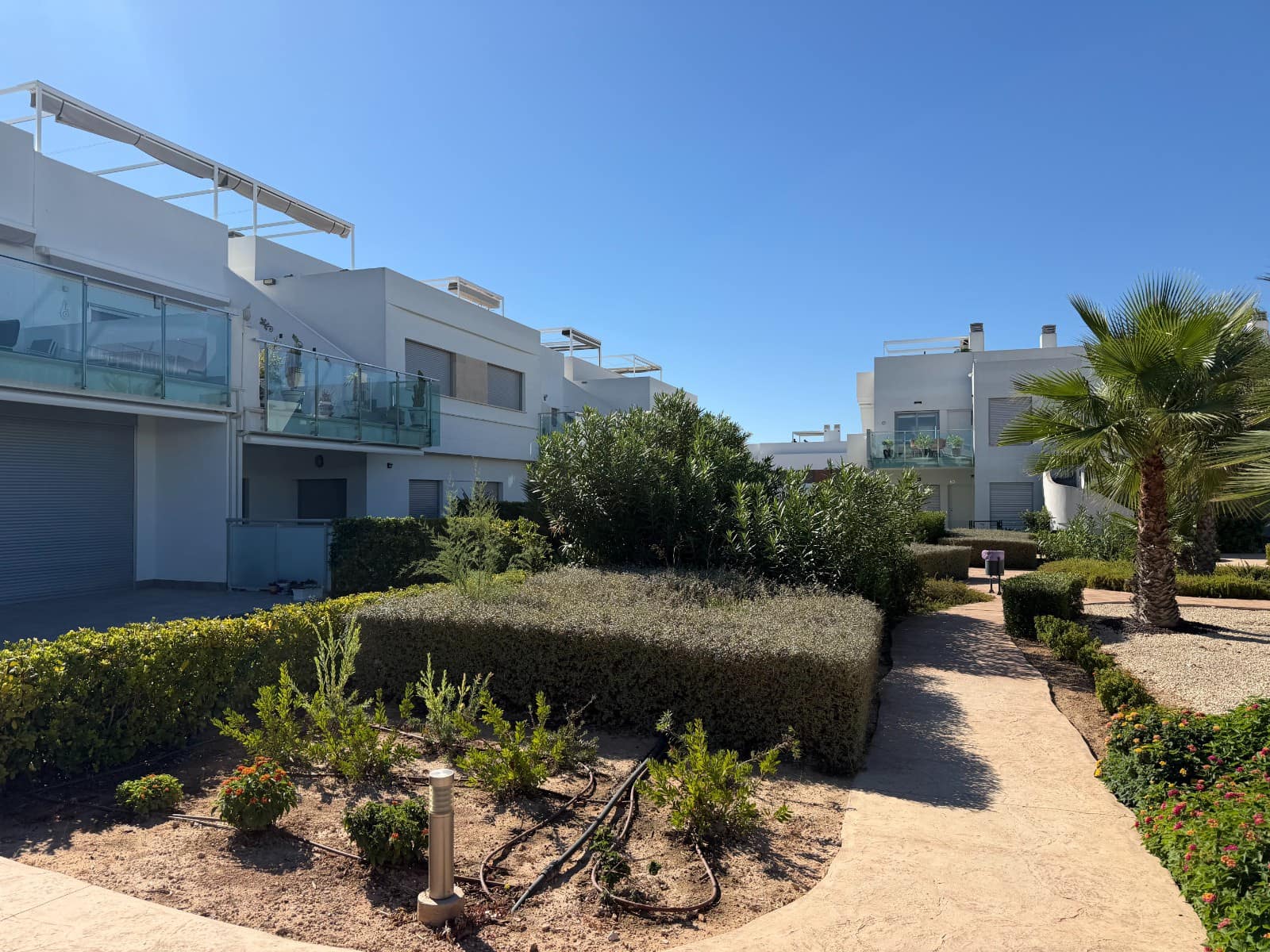 Apartamento de 2 habitaciones en Orihuela Costa en venta con piscina garaje - 259.900 € (Ref: 10088629)