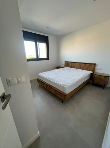 Apartamento de 2 habitaciones en Campoamor, Orihuela en venta con piscina garaje - 325.000 € (Ref: 10088635)