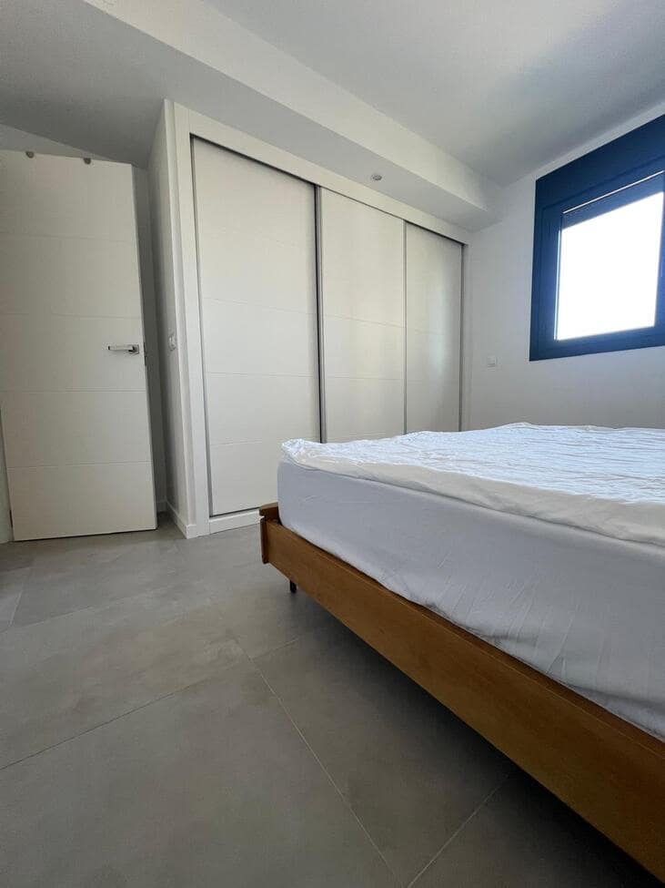 Apartamento de 2 habitaciones en Campoamor en venta con piscina garaje - 325.000 € (Ref: 10088635)