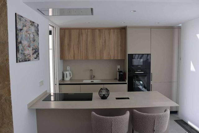 Apartamento de 2 habitaciones en Monforte del Cid en venta con piscina - 495.000 € (Ref: 10090053)