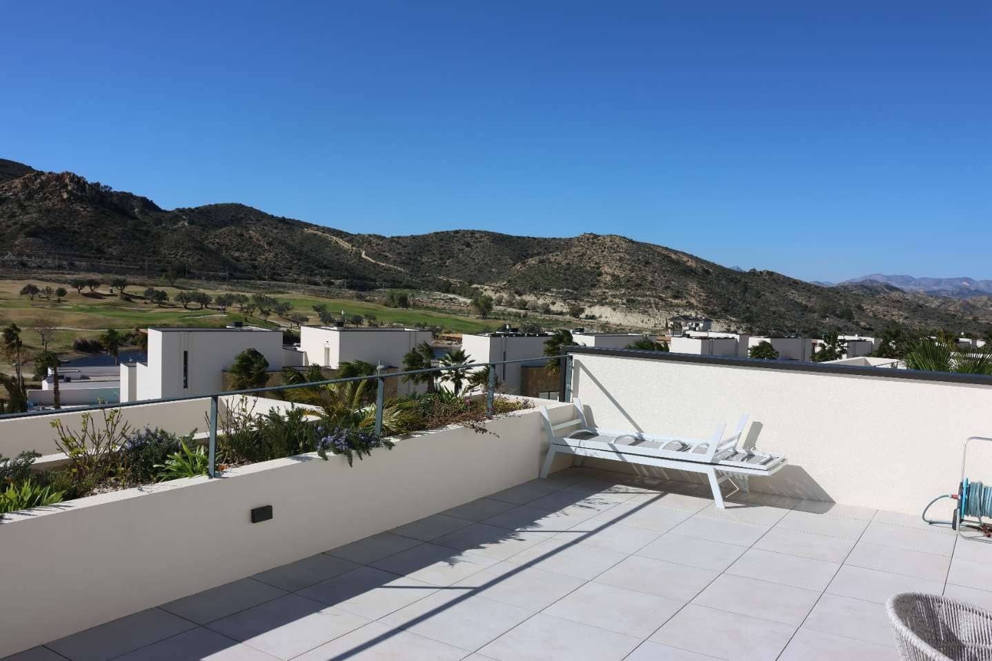 Apartamento de 2 habitaciones en Monforte del Cid en venta con piscina - 495.000 € (Ref: 10090053)