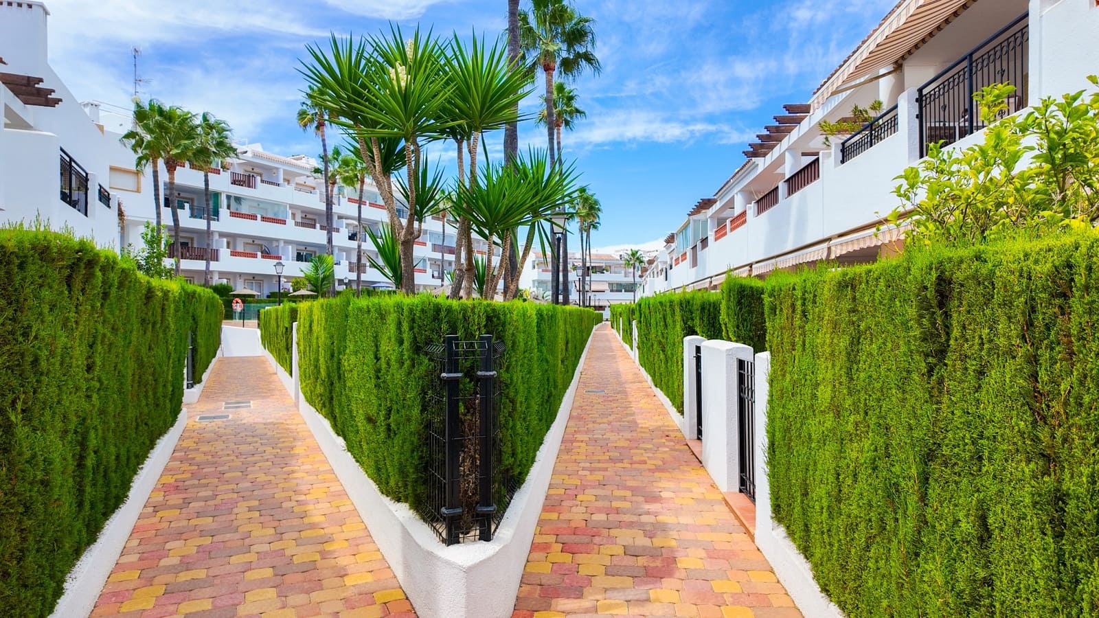 2 quarto Apartamento para venda em Orihuela Costa com piscina - 269 000 € (Ref: 10090054)