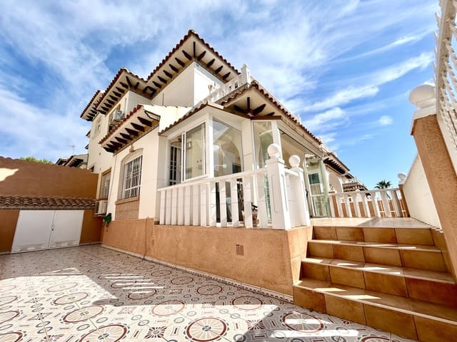 2 bedroom Townhouse for sale in Cabo Roig, Orihuela with pool garage - € 219,995 (Ref: 10090055)